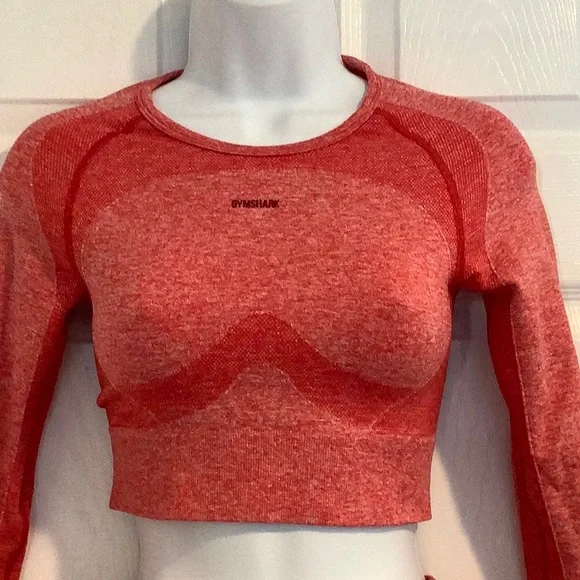 NWOT GYM SHARK 2 Piece Red/White Long Sleeve/Pants Gym Workout Athleisure Set S - Picture 2 of 11
